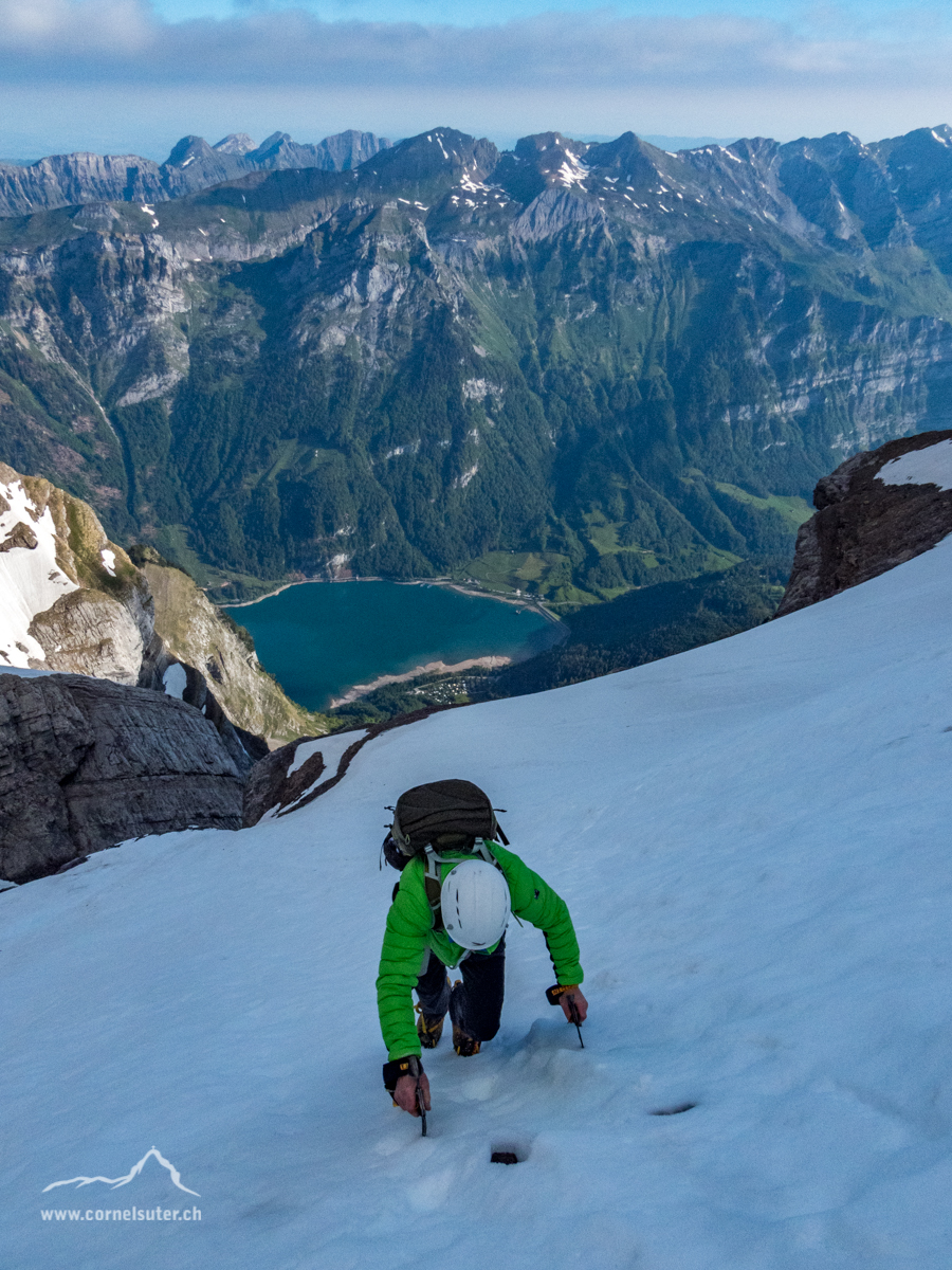 Wirs sind beim Ausstiegs Couloir. Um die 400hm, und ca 600m lang!!!