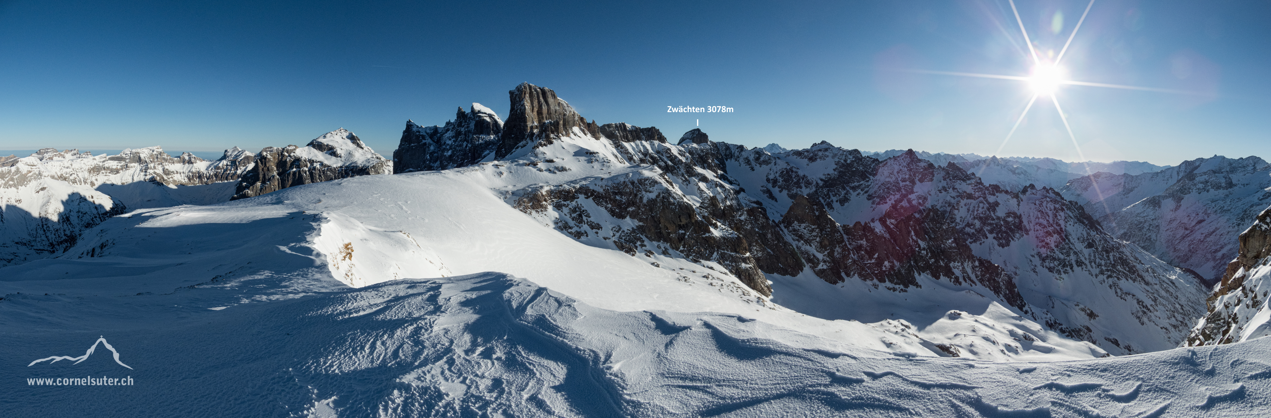 Panobild auf dem Bärenhorn 2930m.