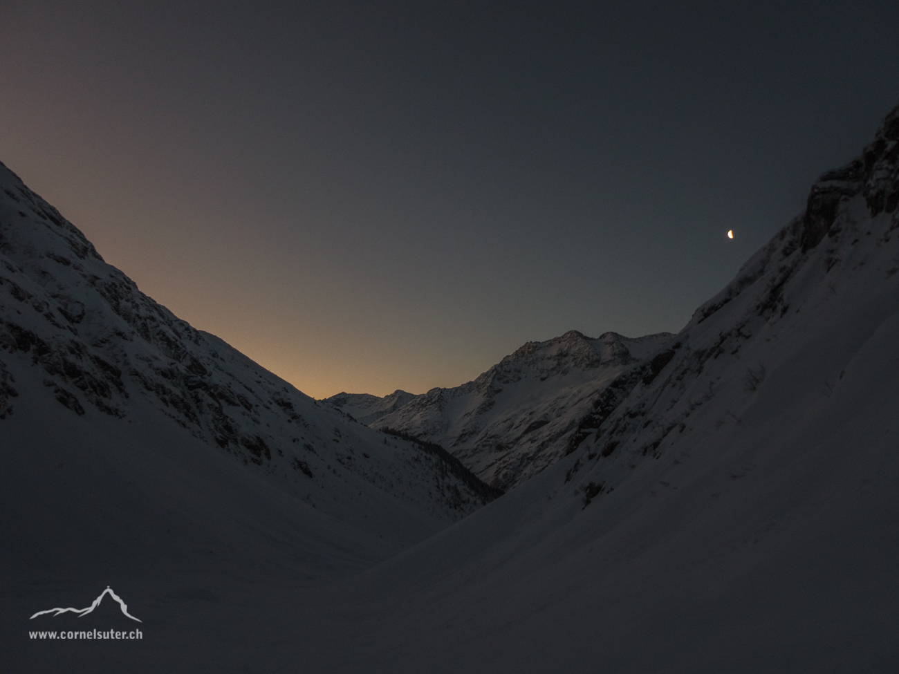 Morgenstimmung um 6:30uhr im Tal der Chlialp, ein Seitenal des Meiental.