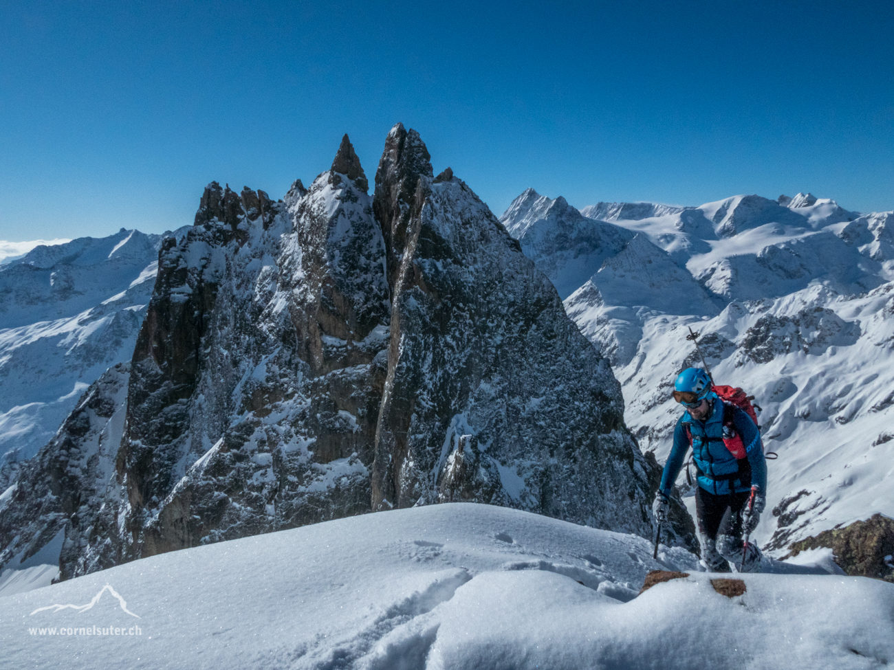Bergsteigen!!! Im Hintergrund der Wichelplanggstock 2973m