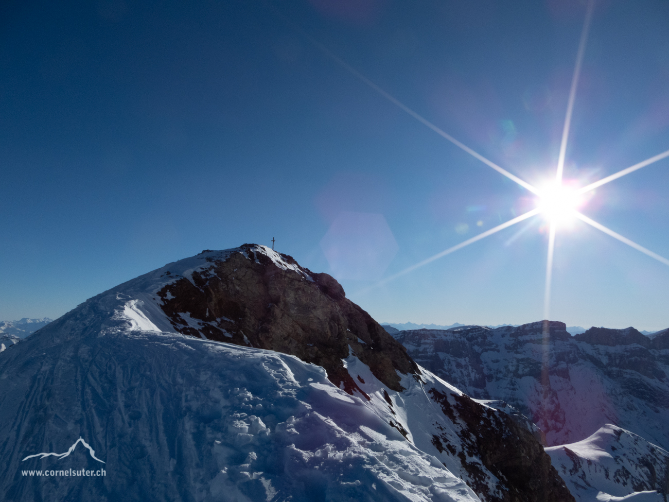 Und bereits ankunft auf dem Gipfel des Gämsfaiernstock 2971m.