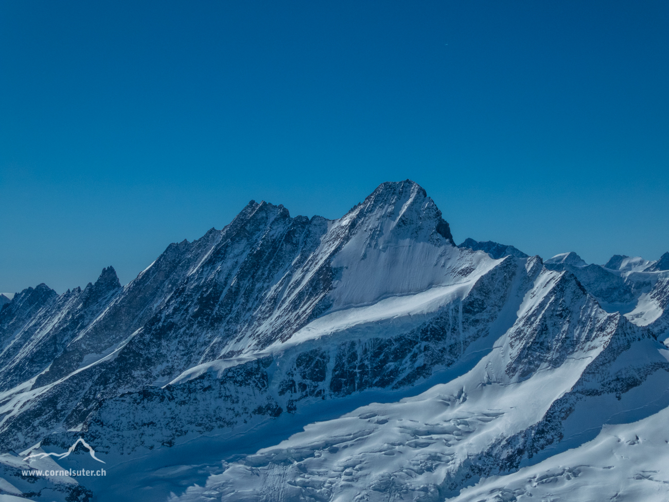 Lauteraarhorn 4042m (Klick Bericht lesen)   und Schreckhorn 4078m