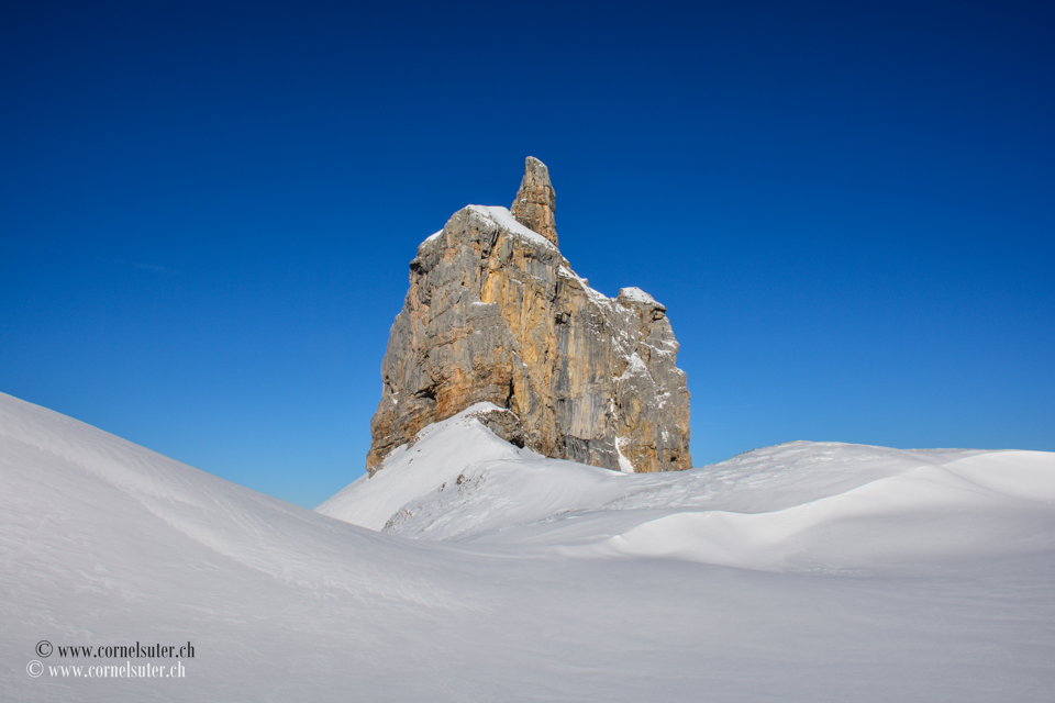 Auf Rupperslaui 2054m sicht zum Gross Achslenstock 2175m.